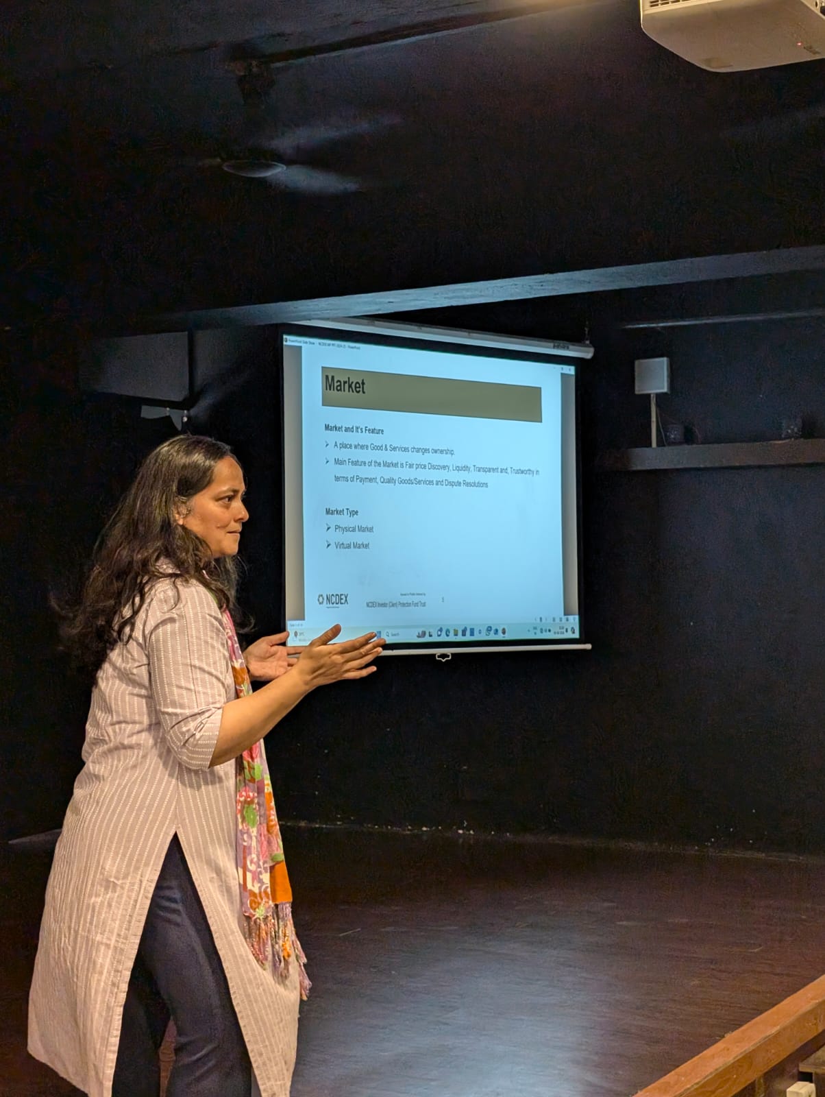 JG University organises industrial visit for its students - 23rd November, 2023
